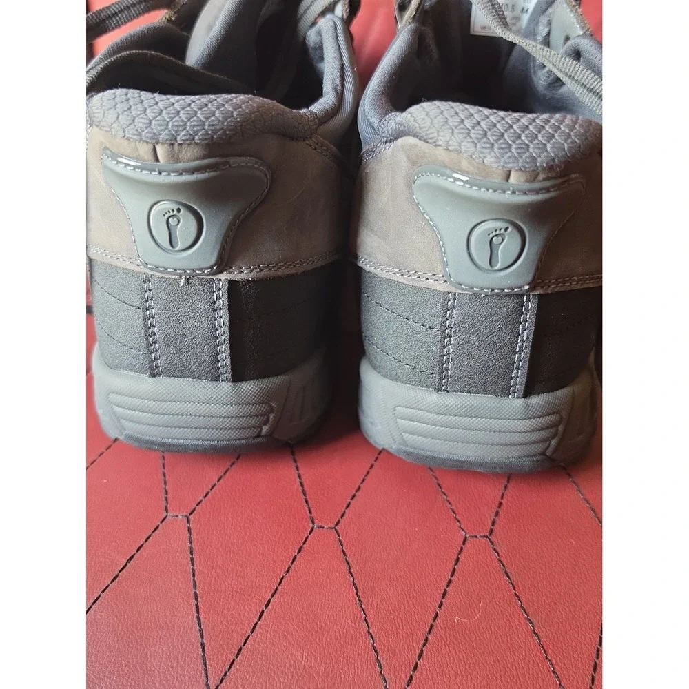 OrthoFeet Dalton Hands-Free Waterproof Hiking Boots Gray - 11  Wide - New